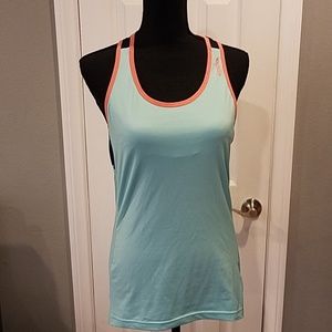 Redbox racerback workout top Sz Medium
